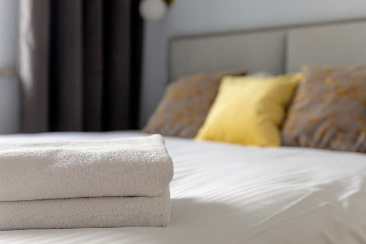 Metro Politechnika Cosy Apartment وارسو المظهر الخارجي الصورة