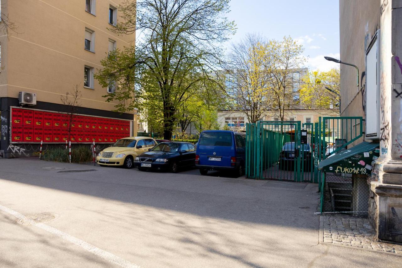 Metro Politechnika Cosy Apartment وارسو المظهر الخارجي الصورة